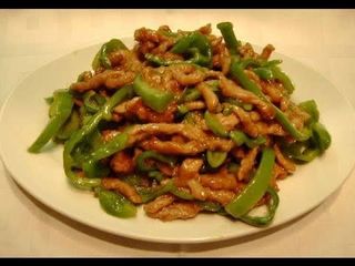 77. Ternera Con Pimientos Verdes