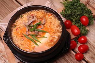 Рамен с сыром (500г)