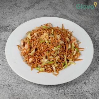 124. Спагети със зеленчуци и пилешко (700г)