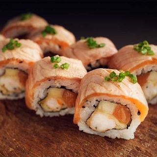 Uramaki Tempura (4un)