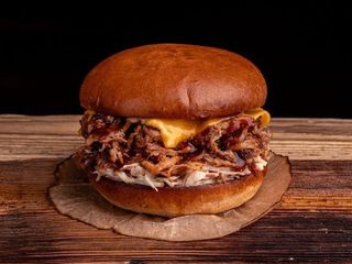Pulled Pork Burger