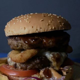 Подвійний Барбекю шефбургер (550г)