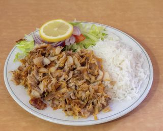 Plato Aladdín con Carne y Arroz