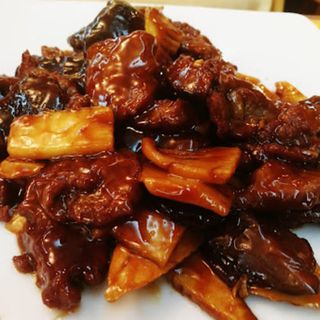 Ternera con Salsa de Ostras