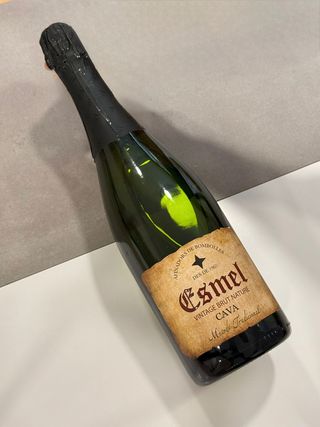 Cava Esmel