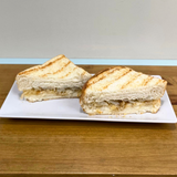 SÁNDWICH PERA, NUECES Y QUESO AZUL