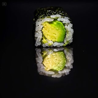 153. Maki de Aguacate. Avocado Maki 8pcs