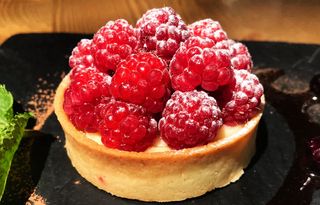 Малиновая тарталетка