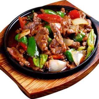 115. Ternera tie ban con salsa sa cha