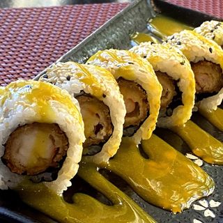 25.- Sushi Sakura (8 Uds.)