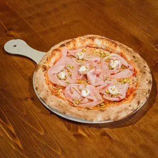 Mortadella e pistachio