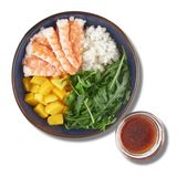 Збалансований боул з креветкою та манго від Руслани Рубан