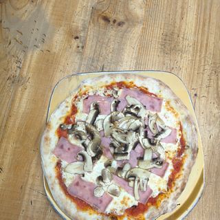 Pizza Tijuana (Mediana)