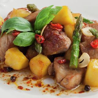 Solimillo con mango y pimientos