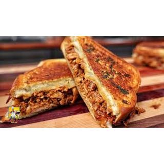 Bbq Chicken And Cheese Sandwich