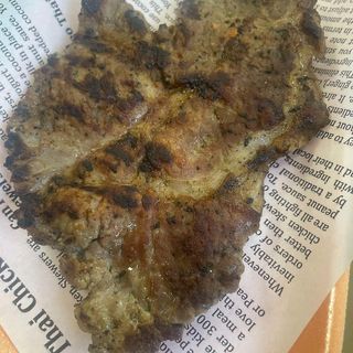 Свинска Вратна Пържола + Боб С Лютеница  (280г)