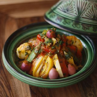 Tajine Végétarien aux Légumes de Saison 