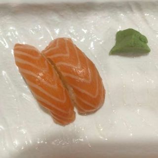 Nigiri salmone 2 pezzi
