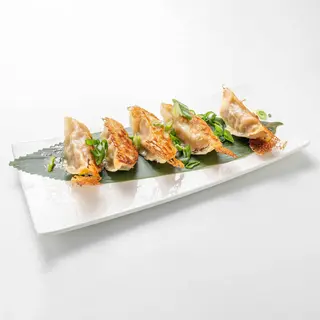 05 Yaki Gyoza