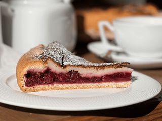 ВИШНЕВИЙ ПИРІГ