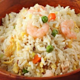 21.  Arroz Frito Con Gambas