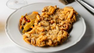 Grissinopoli di suino nero con patate dorate