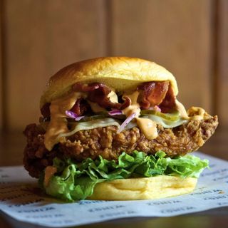 Wingz Chicken Burger