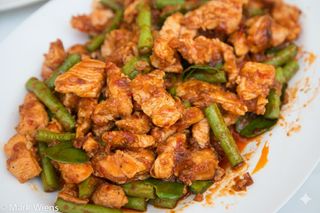 FRY RED CURRY DRY