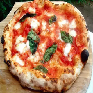 Pizza Napolitana (Mediana)
