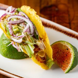 Taco de Frango Crocante