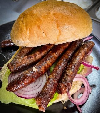 Roštiljska kobasica