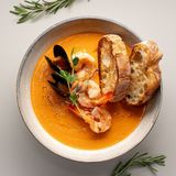 Крем-суп томатний з морепродуктами