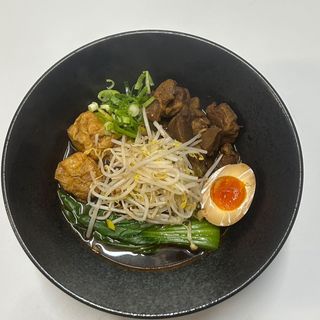 Beef ramen ( poco piccante )