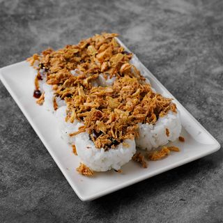 671.Pollo crujiente aguacate cebolla frita