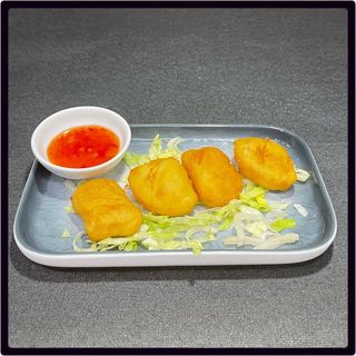 26. Nuggets De Pollo Frito (4 Uds.)