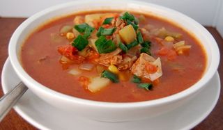 ქათმის სუპი მექსიკურად