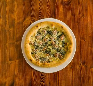 Pizza Salsiccia e friarielli