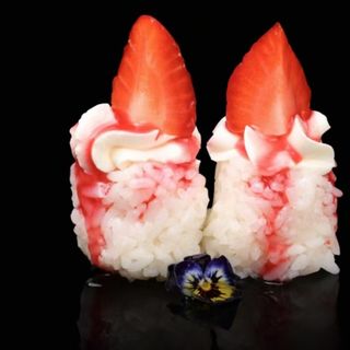 122-gunka de fresa con queso 