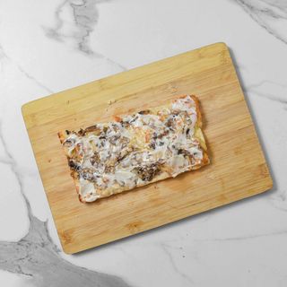 Funghi e 4 formaggi - 4 tranci