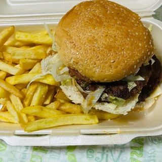 Hamburguesa pollo + Patatas 