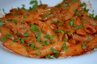 PENNE ARRABIATTA *