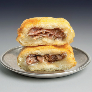 Mozzarella in carrozza rellena de anchoa del cantábrico