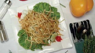 Салат "Гнездо глухаря"