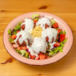 Falafel salata cikla