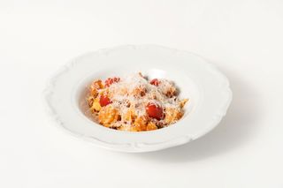 Тальятелле с креветками в неаополитанском стиле