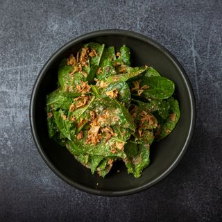 Baby spinach dry miso salad