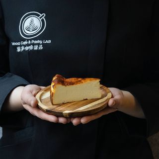 Basque cheese cake