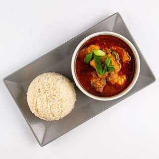 Pileći curry s rižom