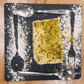 Tiramisú De Pistacho
