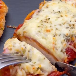 Milanesa de pollo a la Napolitana